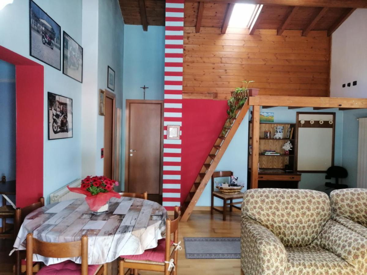 B&B I Viandanti Piancogno Екстер'єр фото